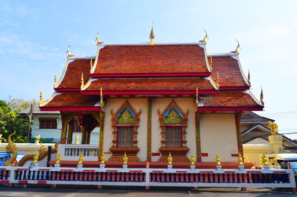 A self planned self guided free walking tour of Chiang Mai Old City