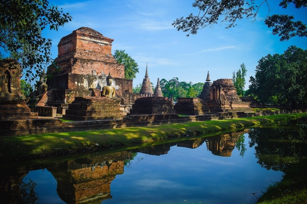 Can you visit Sukhothai Historical Park in one day