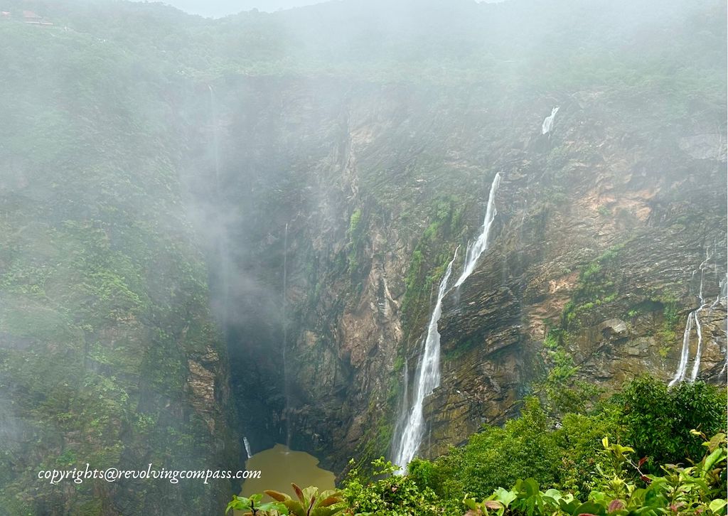 Witnessing one of the highest waterfalls of India - Jog Falls Karnataka ...