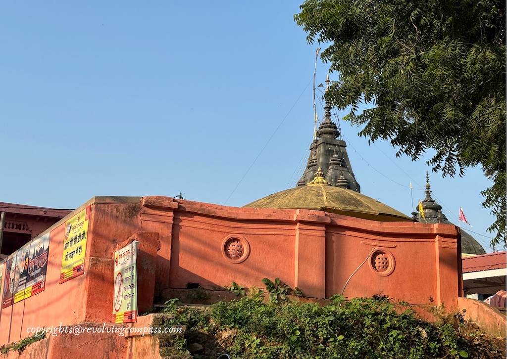 A Trip To Vishnupad Temple Gaya And Gaya Ghat In Bihar - The Revolving Compass