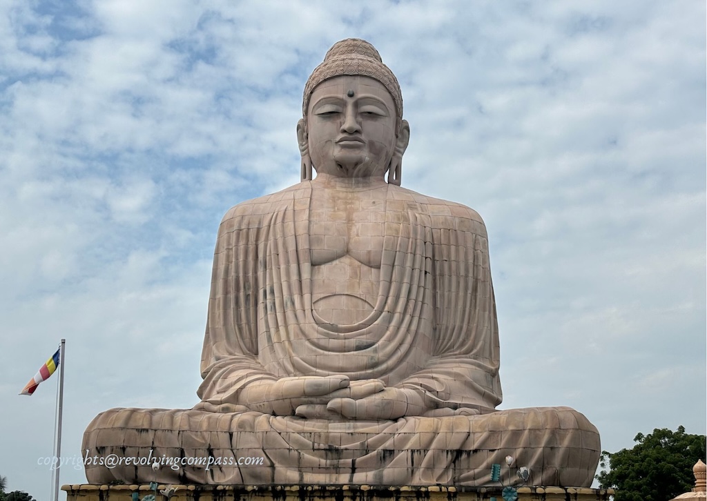 Visiting the temples of Bodh Gaya - the land of utter tranquility - The Revolving Compass